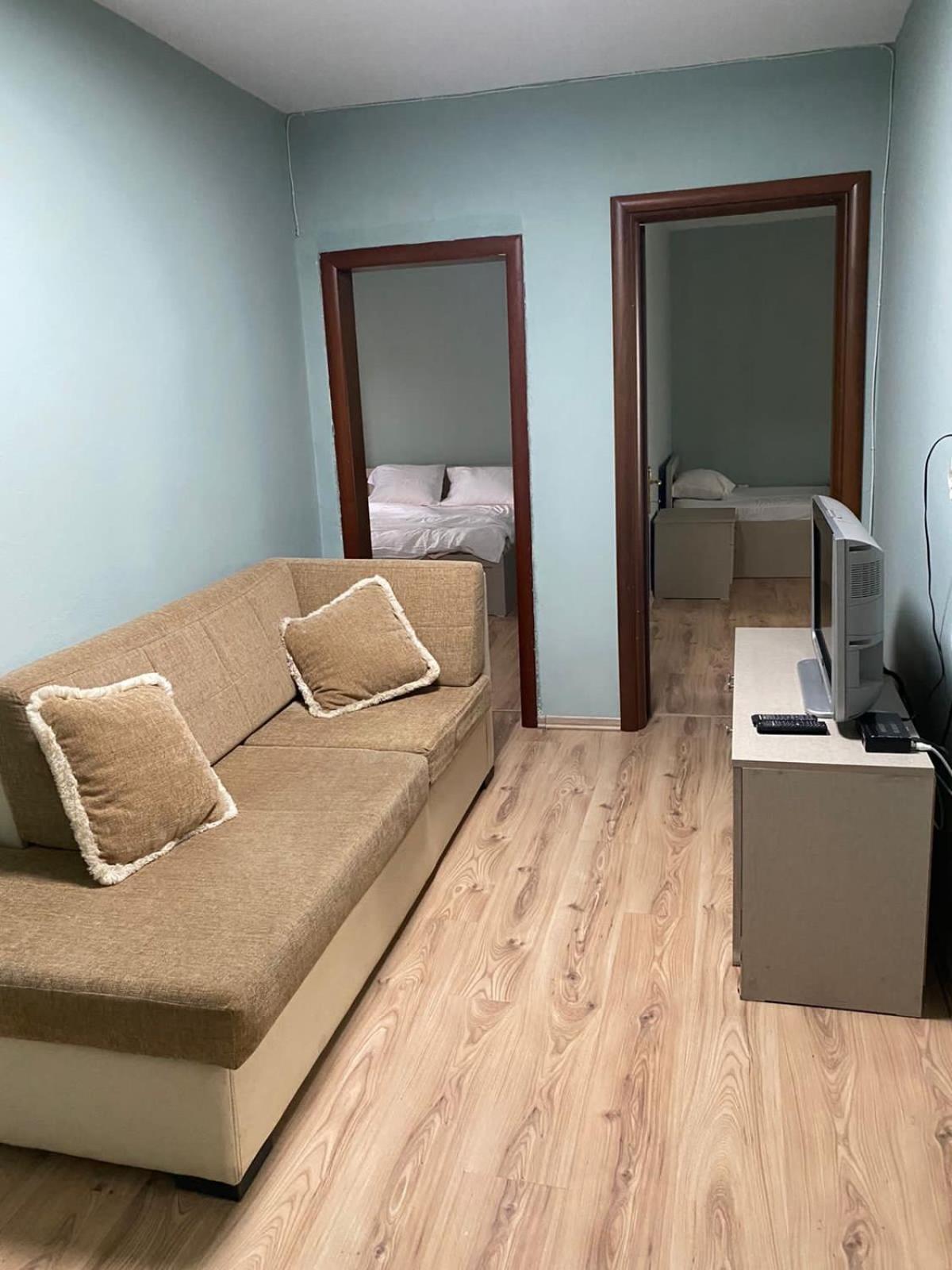 Itan'S Apartments Tirana Esterno foto
